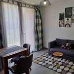 Un Ecrin Verdoyant Au Calme نيم