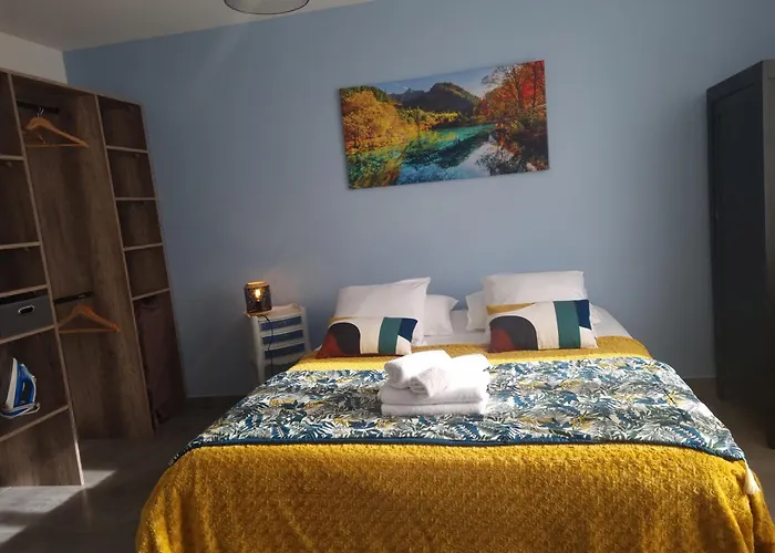 Un Ecrin Verdoyant Au Calme Διαμέρισμα *